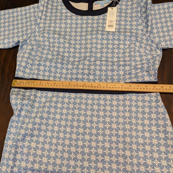 Draper James Honeycomb Floral Ponte Dress - Picture 10 of 14